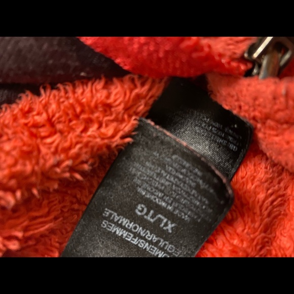 North face jacket - Picture 3 of 3